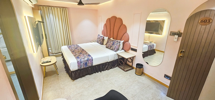 Hotel Nova Bling Rajkot (2)