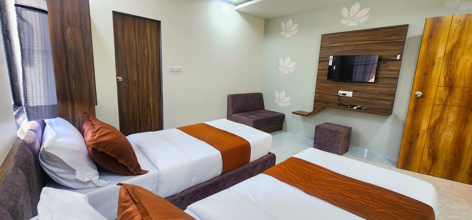 Hotel Nova Blue, Ahmedabad (12)