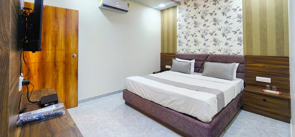 Hotel Nova Blue, Ahmedabad (7)