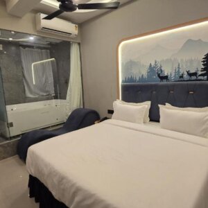 Hotel Nova Stays Suite Room